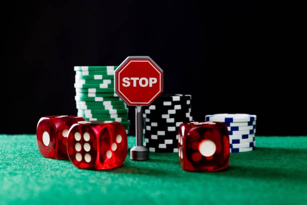 sgp777 mobile app interface showing sportsbook, live dealer, and slot game options